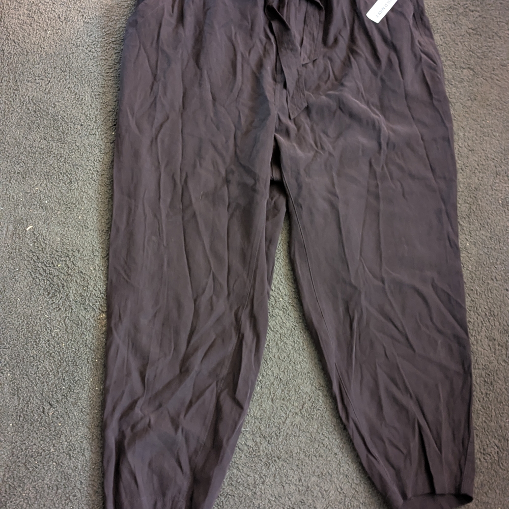 Old Navy People Women's Paper bag Pants NWT 3X